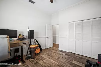 572 Lake Ashley Circle, Melbourne, FL 32904 - Photo 37