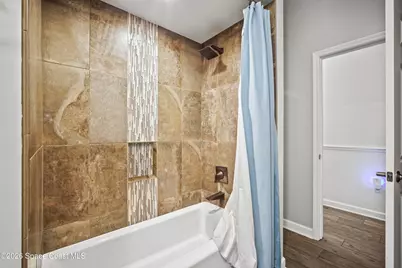 572 Lake Ashley Circle, Melbourne, FL 32904 - Photo 35