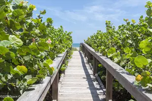 8472 Ridgewood Ave, Cape Canaveral, FL 32920 - Photo 7