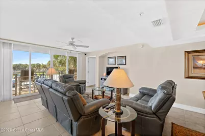 8472 Ridgewood Avenue #201, Cape Canaveral, FL 32920 - Photo 13