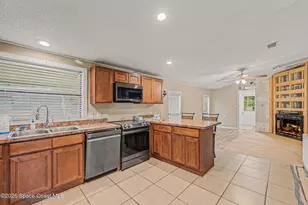 4737 Cambridge Dr, Mims, FL 32754 - Photo 7