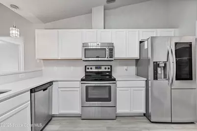 903 Raleigh Road SE, Palm Bay, FL 32909 - Photo 11