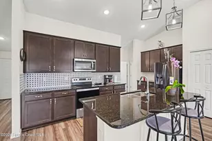 808 Grandeur St SE, Palm Bay, FL 32909 - Photo 11