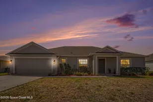 808 Grandeur St SE, Palm Bay, FL 32909 - Photo 3