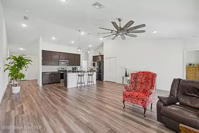 808 Grandeur Street SE, Palm Bay, FL 32909 - Photo 9