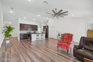 808 Grandeur St SE, Palm Bay, FL 32909 - Photo 9