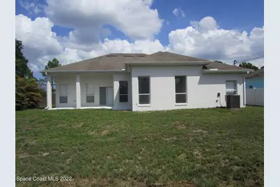 582 Consolata Avenue NW, Palm Bay, FL 32907 - Photo 3