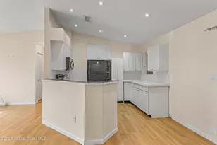 175 Benchor Rd NW, Palm Bay, FL 32907 - Photo 17