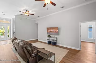 471 Hallmark St SE, Palm Bay, FL 32909 - Photo 9