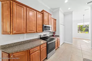 471 Hallmark St SE, Palm Bay, FL 32909 - Photo 17