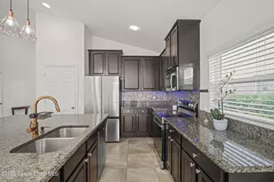 2615 Snapdragon Dr NW, Palm Bay, FL 32907 - Photo 13