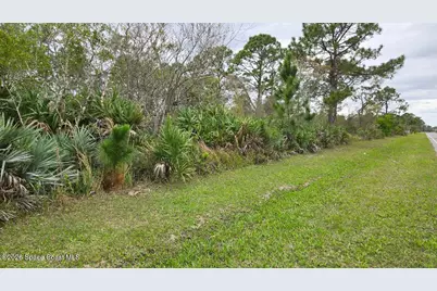 1574 Foundation Park Boulevard SE, Palm Bay, FL 32909 - Photo 1