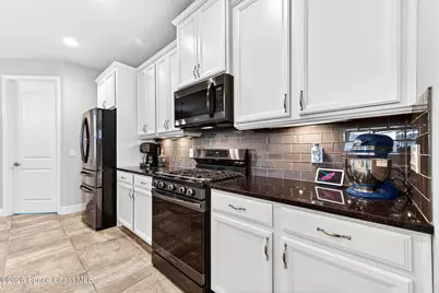 8023 Creshire Court, Melbourne, FL 32940 - Photo 15