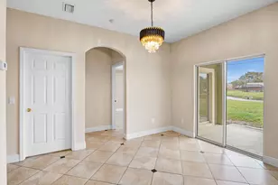 2246 Warwick Rd, Melbourne, FL 32935 - Photo 9