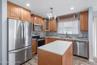 865 Dewberry Terrace NE, Melbourne, FL 32905 - Photo 5