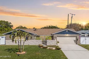 94 Catalina Isle Dr, Merritt Island, FL 32953 - Photo 1