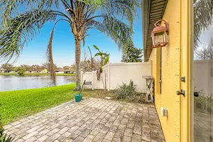 1055 Luminary Cir, Melbourne, FL 32901 - Photo 43
