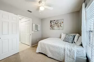 1055 Luminary Cir, Melbourne, FL 32901 - Photo 29