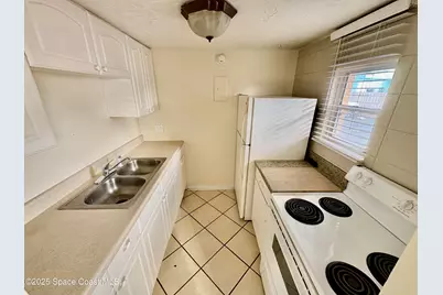 801 S Brevard Avenue #F, Cocoa Beach, FL 32931 - Photo 3