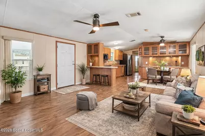 686 Sunrise Court NE, Palm Bay, FL 32907 - Photo 5