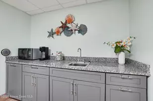 686 Sunrise Ct NE, Palm Bay, FL 32907 - Photo 35