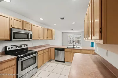 499 Arbor Ridge Lane, Titusville, FL 32780 - Photo 13