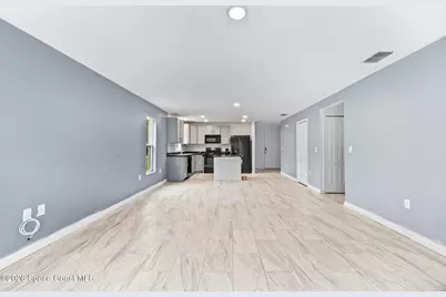 538 Ocean Spray Street SW, Palm Bay, FL 32908 - Photo 5