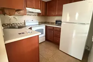 1601 Sunny Brook Ln, Palm Bay, FL 32905 - Photo 5