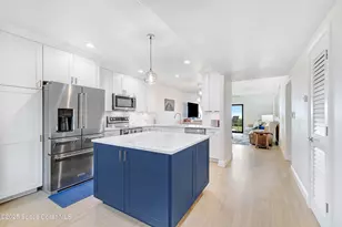 199 Jimmy Buffett Mem Hwy, Satellite Beach, FL 32937 - Photo 3
