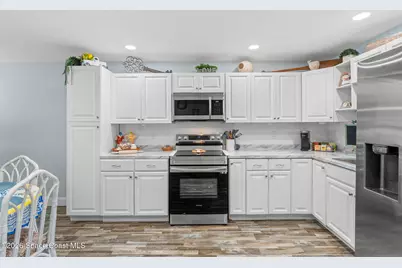 841 S Orlando Avenue, Cocoa Beach, FL 32931 - Photo 7