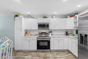 841 S Orlando Ave, Cocoa Beach, FL 32931 - Photo 7