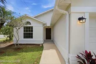 3009 SW Elizabeth St, Melbourne, FL 32904 - Photo 1