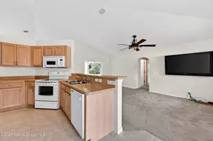 587 Dixon Rd NW, Palm Bay, FL 32907 - Photo 13