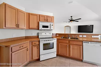 587 Dixon Road NW, Palm Bay, FL 32907 - Photo 11