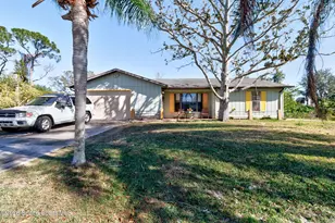 397 Warren St, Sebastian, FL 32958 - Photo 3