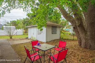 697 Barber St, Sebastian, FL 32958 - Photo 11