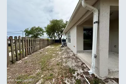 915 Twisting Branch Court, Melbourne, FL 32935 - Photo 3