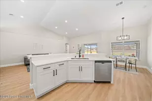 514 Hobart Ave NW, Palm Bay, FL 32907 - Photo 15