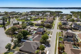 1383 Bent Palm Dr, Merritt Island, FL 32952 - Photo 5