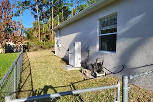 520 Holmes Ave NW, Palm Bay, FL 32907 - Photo 35