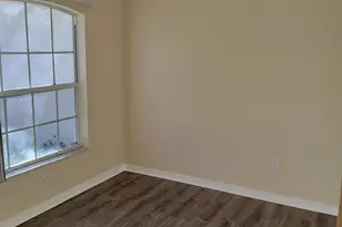 520 Holmes Ave NW, Palm Bay, FL 32907 - Photo 9