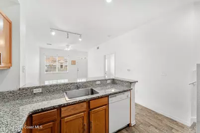 110 Turpial Way #102, Melbourne, FL 32901 - Photo 5