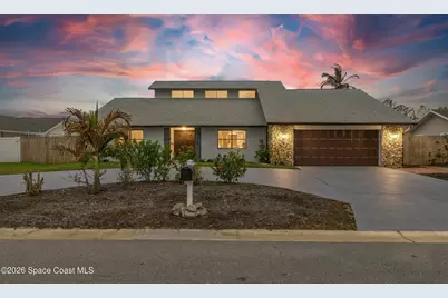 725 Puesta Del Sol Plaza, Indialantic, FL 32903 - Photo 1