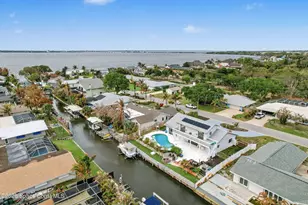 725 Puesta Del Sol Plaza, Indialantic, FL 32903 - Photo 3