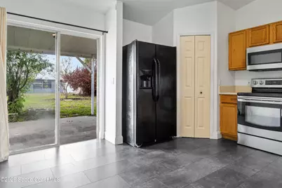 1091 Slocum Street NW, Palm Bay, FL 32907 - Photo 17