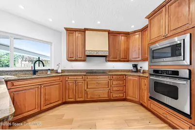 471 Tortoise View Circle, Satellite Beach, FL 32937 - Photo 11