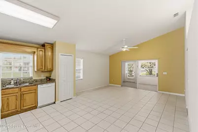 975 S Fork Circle, Melbourne, FL 32901 - Photo 9