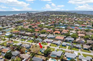 430 Coconut Dr, Indialantic, FL 32903 - Photo 19