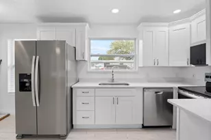 1206 Alamanda Ln, Cocoa, FL 32922 - Photo 5