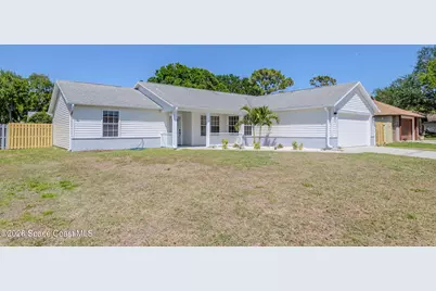 116 Oak Lake Road, Melbourne, FL 32901 - Photo 9